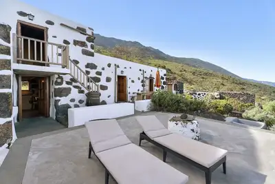Image de Maison de vacances 'El Lagar' avec vue sur la mer, terrasse partagée et Wi-Fi