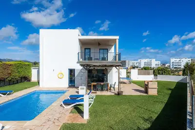 Image de Villa \"Ca na Magdalena\" avec vue sur les montagnes, piscine privée et Wi-Fi