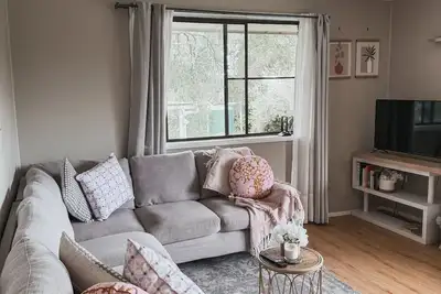 Image de French by Queens