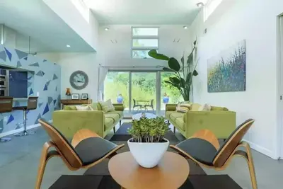 Image de Modern Oasis • 2 blocks to Beach • Rooftop Terrace