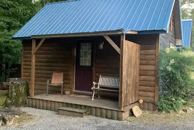 Image de Relaxing, Cozy, Quiet & only two miles away from the Cossatot River State Park! !