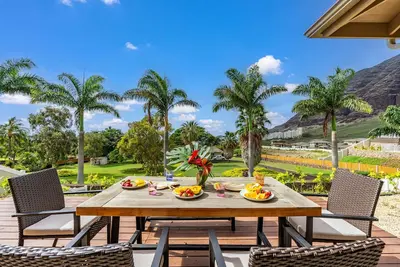 Image de Amazing Ocean Views, Game Room & Modern Design | Aloha Breeze 932 by AvantStay