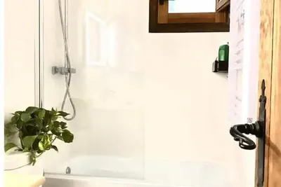 Image de Bakit House - Casa Rural con Piscina Privada