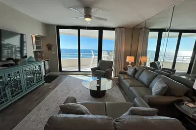 Image de Eden W 902 Gulf Front Condo with Stunning Views!