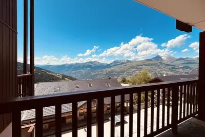 Image de À 130m des pistes de ski, 3ème étage, balcon, télévision, casier à ski, 24m², Peisey-Vallandry