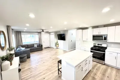 Image de Bright Updated Family Home