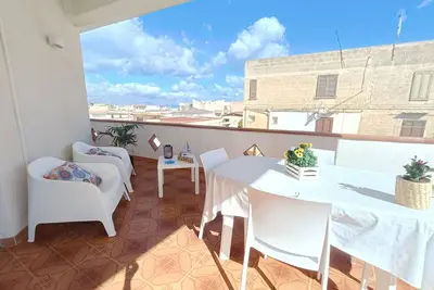 Limoncello Home a3 m. from the sea with panoramic veranda overlooking the Gulf ofCastellammare