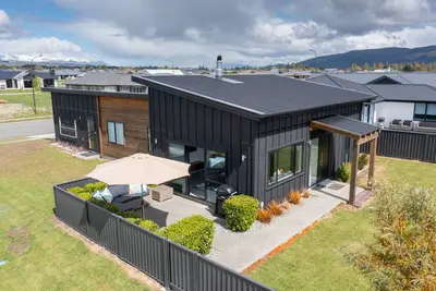 Image de Pounamu Paradise - Te Anau Holiday Home
