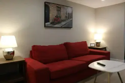 Image de Charming 1 Bedroom Great For Travelers\n