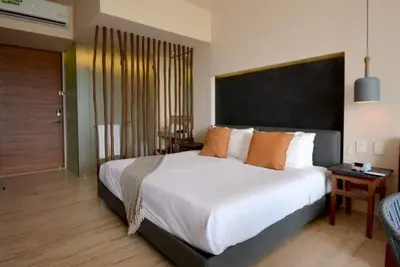 Image de Memories in Playa | Scenic Balcony, Infinity Pool & Near 5th Ave