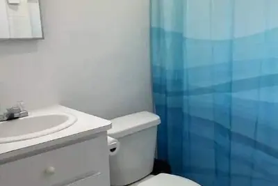 Image de Jasmine-On the Harbour, Minutes from the Beach