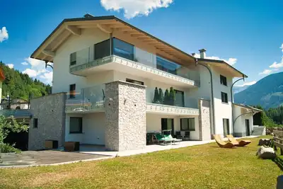 Image de Appartement \"Relais Dolomiti\" avec vue sur le lac, terrasse privée et Wi-Fi