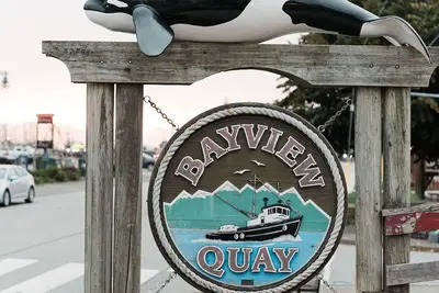 Image de Fully Equipped Two Bedroom Suite in Charming Steveston Village