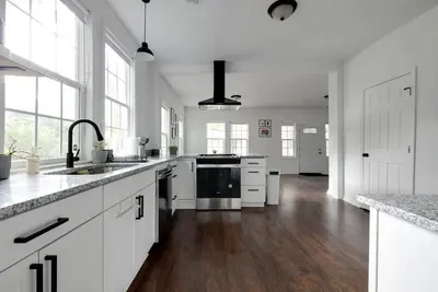 Image de Historical Central Garden’s Retreat