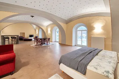 Image de Modernes, Renoviertes Appartement mit 148qm