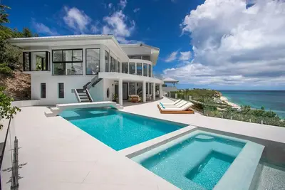 Image de Aqua Rock - Modern and bright ocean view villa