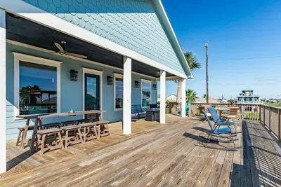 Image de Boats, Fishing and Exquisite Decor!