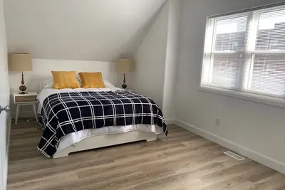 Image de Brand New 2 Bedroom Downtown Kingston