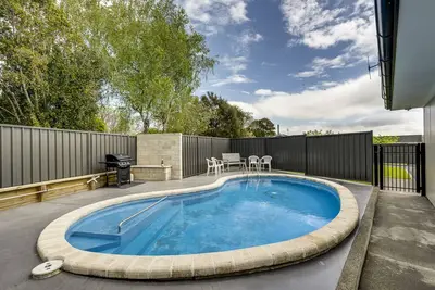Image de Belmont Pool Paradise - Havelock North Home