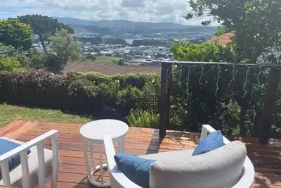 Image de Amazing comfortable home with views