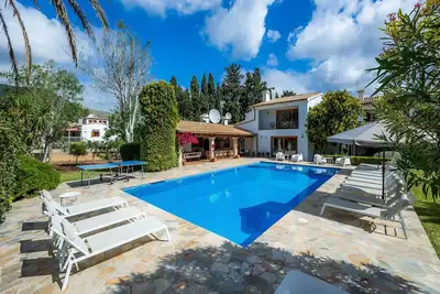Villa \"Can Toni\" avec vue sur les montagnes, piscine privée et Wi-Fi