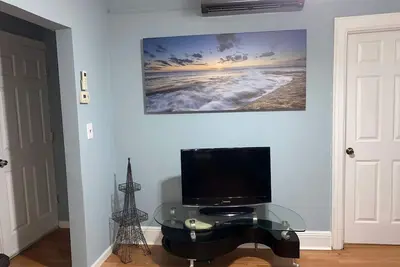 Image de Cute apartment in the heart of Flushing.