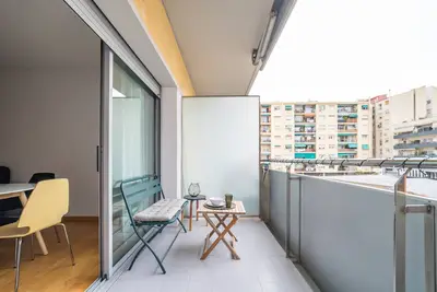 Image de Cozy and central apartment next to the beach with parking.