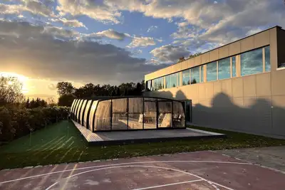 LedowoHouse New Industrial Style up to 15 guests, kids friendly, own golf course